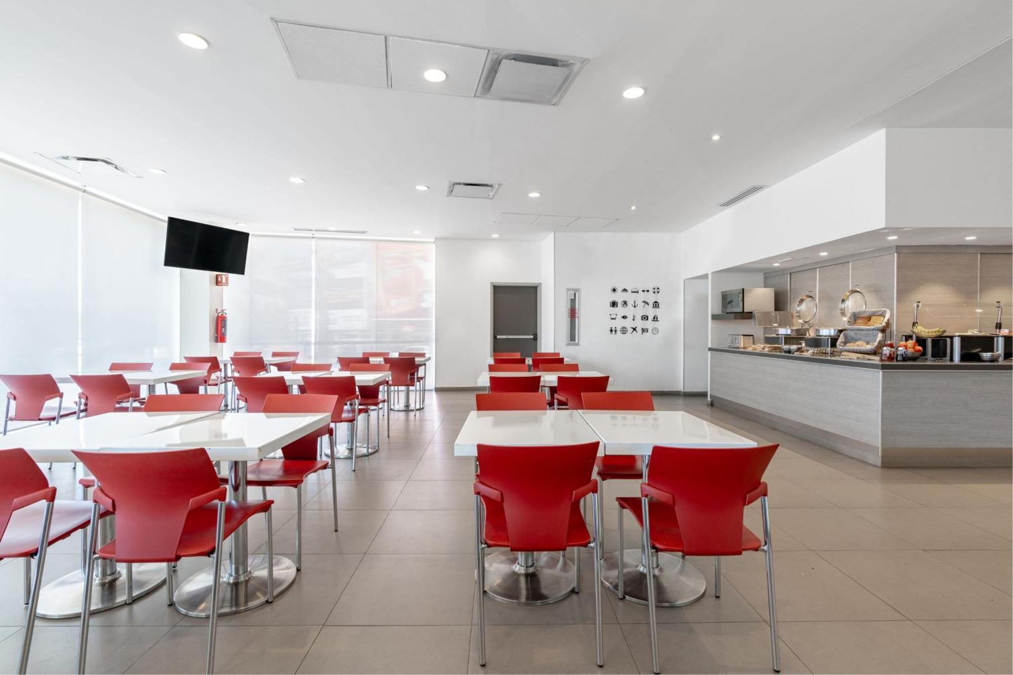Hotel Express Junior Centro Aguascalientes